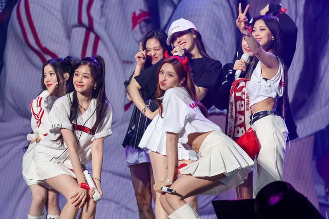 BABYMONSTER’s Comeback Faces Backlash Despite Group’s Passionate Return With ‘We Go Up’ Babymonster’s comeback faces backlash despite group’s passionate return with 'we